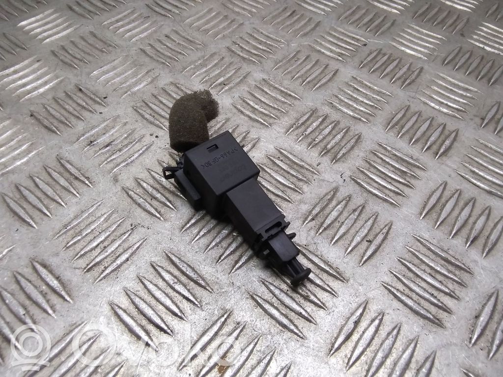 Brake pedal sensor switch
