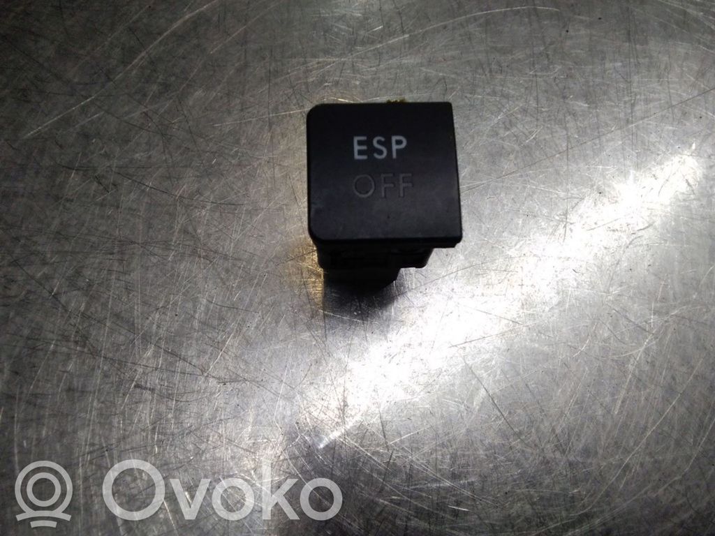 Volkswagen Golf V ESP (stability program) switch 