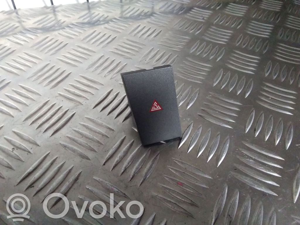 Opel Vectra C Hazard light switch 