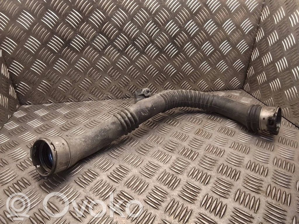 Opel Vivaro Interkūlera šļūtene (-es) / caurule (-es) 