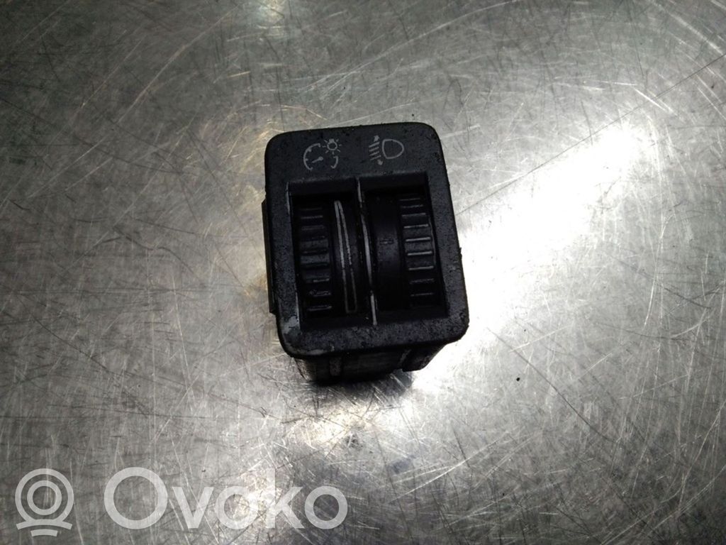 Volkswagen PASSAT B6 Headlight level height control switch 