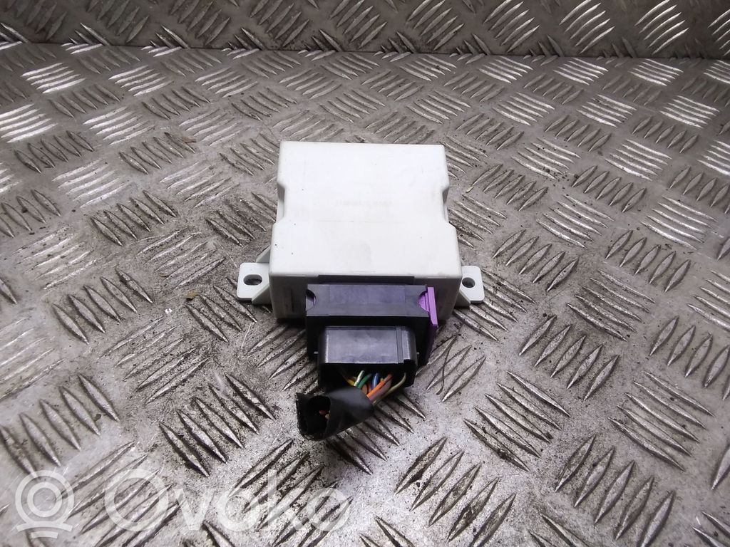 Toyota Corolla Verso AR10 Window wiper relay 