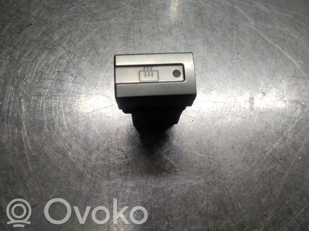 Nissan X-Trail T30 Windscreen/window heater switch 