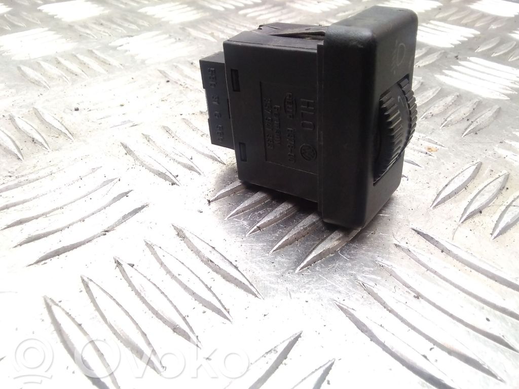 Volkswagen PASSAT B3 Headlight level height control switch 