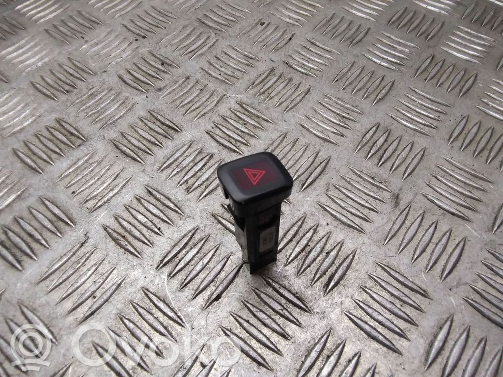Volvo V60 Hazard light switch 