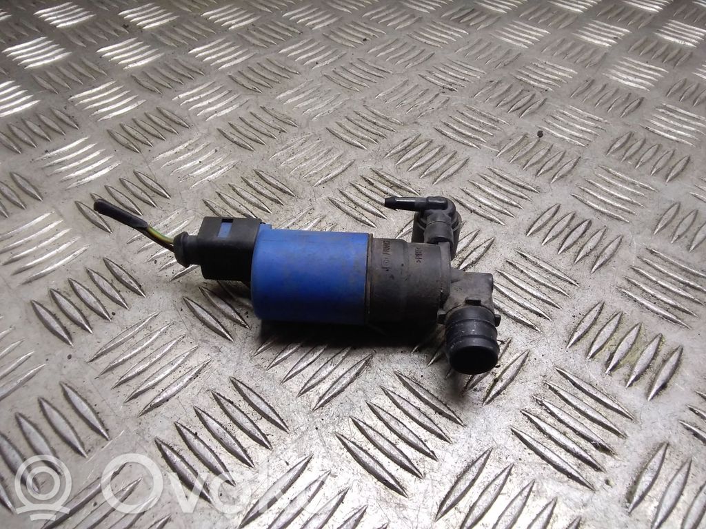Volvo V60 Headlight washer pump 