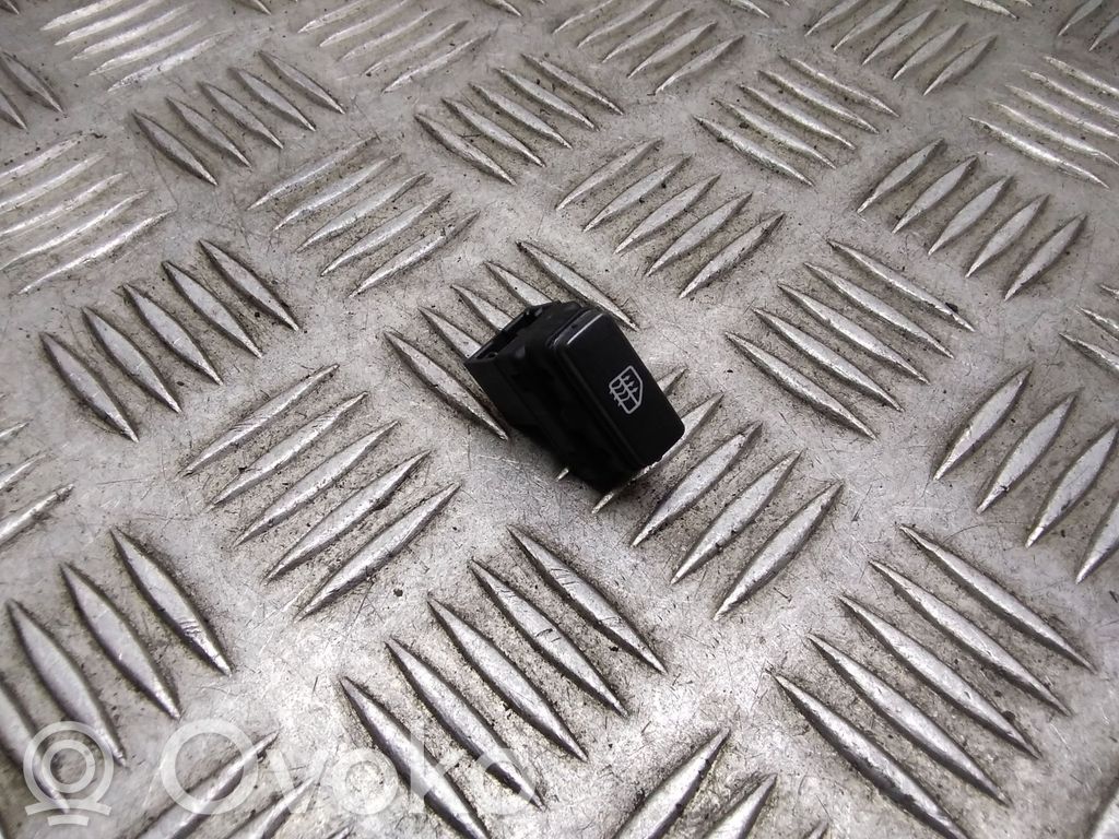 Volkswagen Phaeton Windscreen/window heater switch 