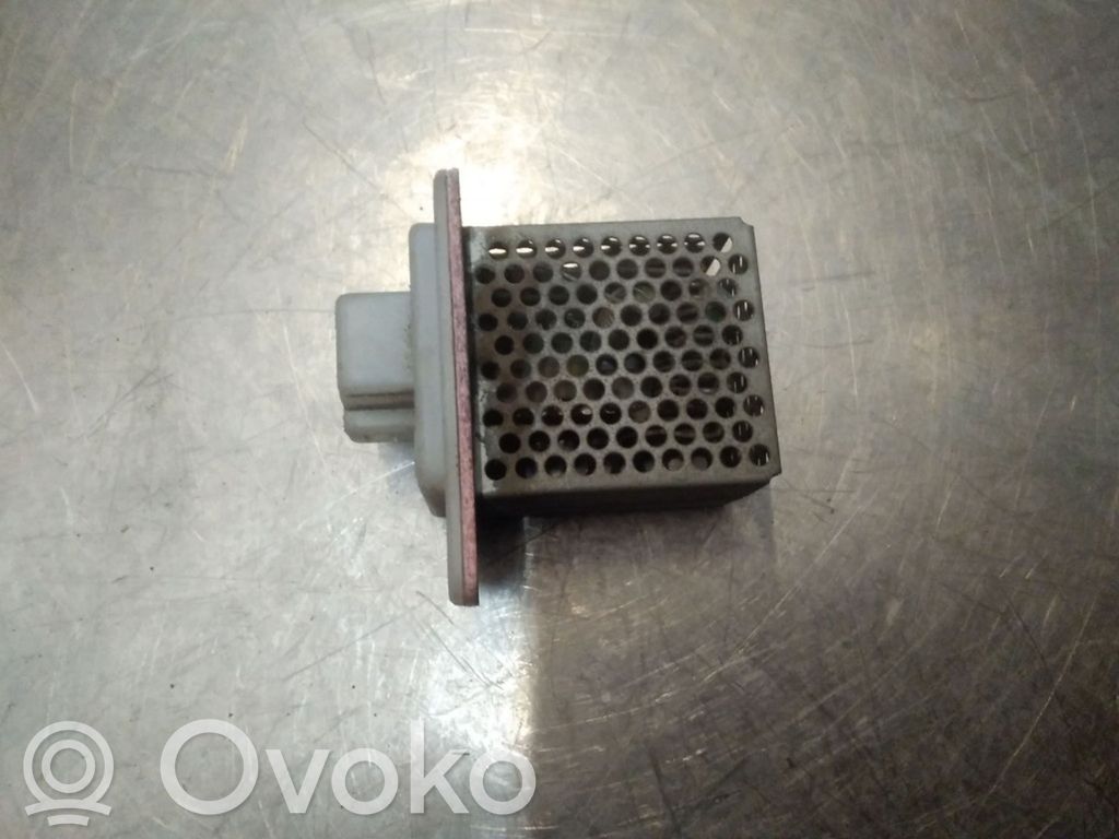Subaru Forester SF Rezystor / Opornik dmuchawy nawiewu 