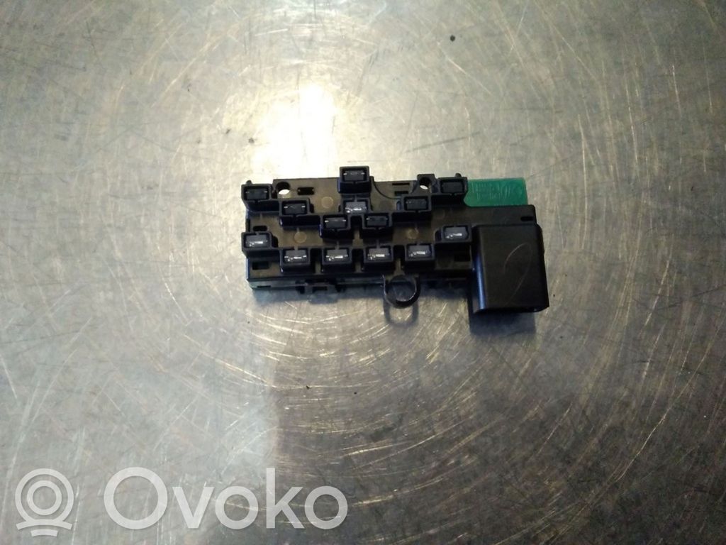 Volkswagen PASSAT B6 Steering angle sensor 