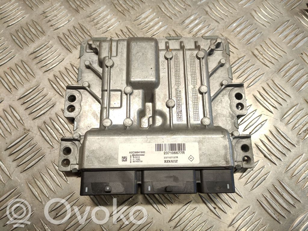 Renault Megane IV Engine control unit/module 