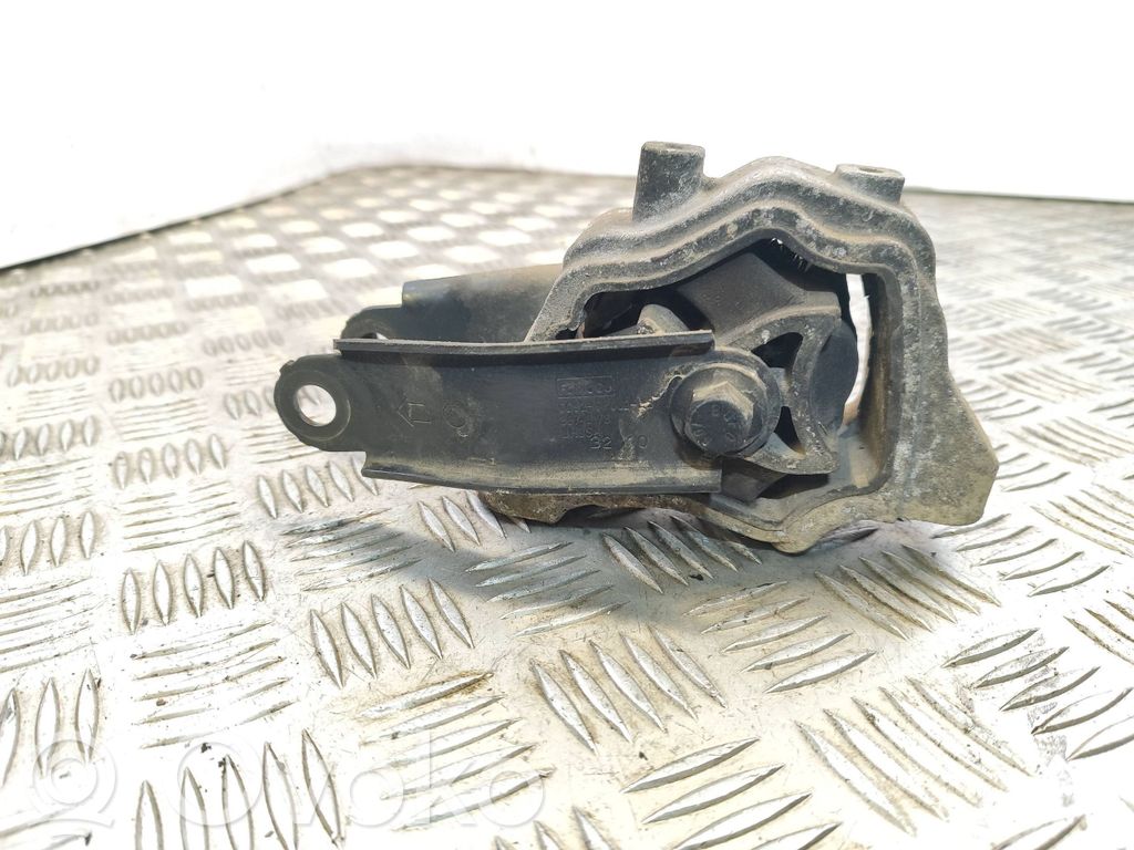 Volvo S60 Engine mounting bracket 