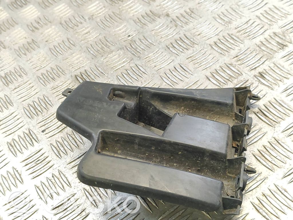 Volvo S60 Front bumper mounting bracket 