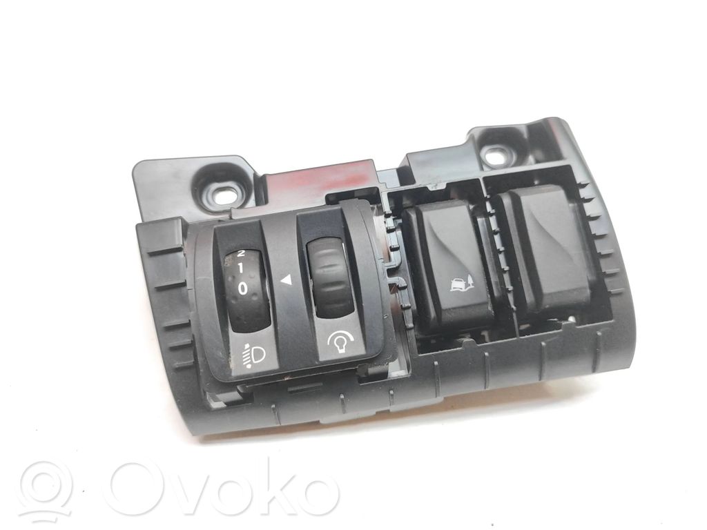 Renault Trafic III (X82) Interruptor de control multifunción 