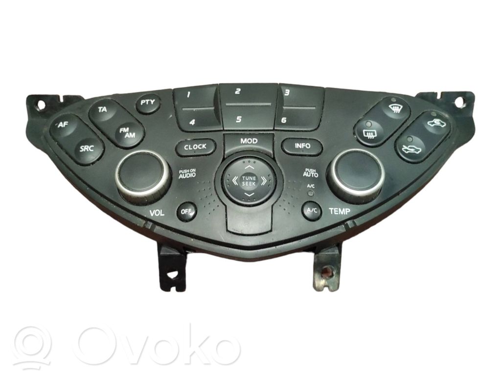Nissan Primera Radio/GPS head unit trim 