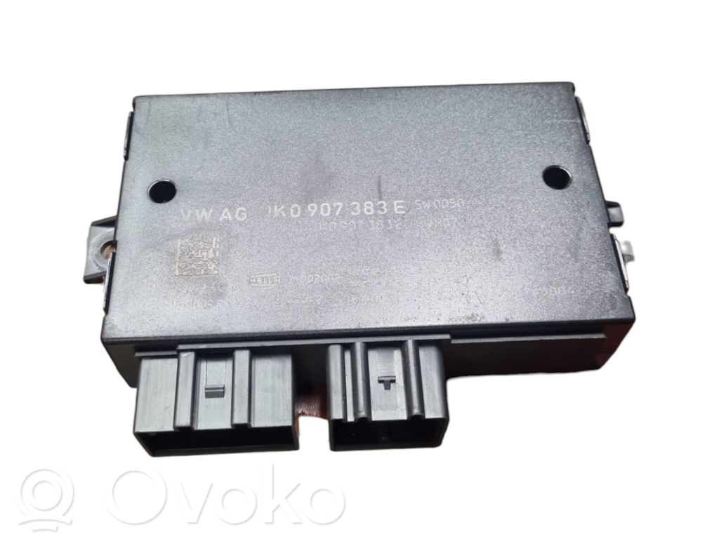 Volkswagen PASSAT B6 Tow bar trailer control unit/module 