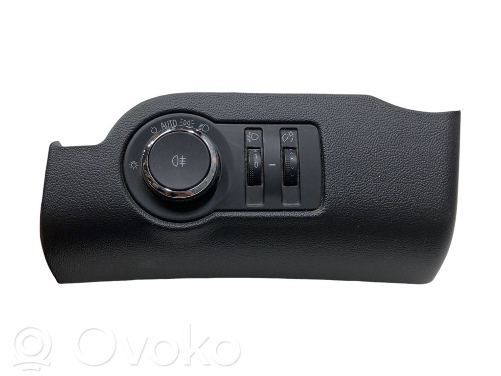 Opel Insignia A Interrupteur d’éclairage 