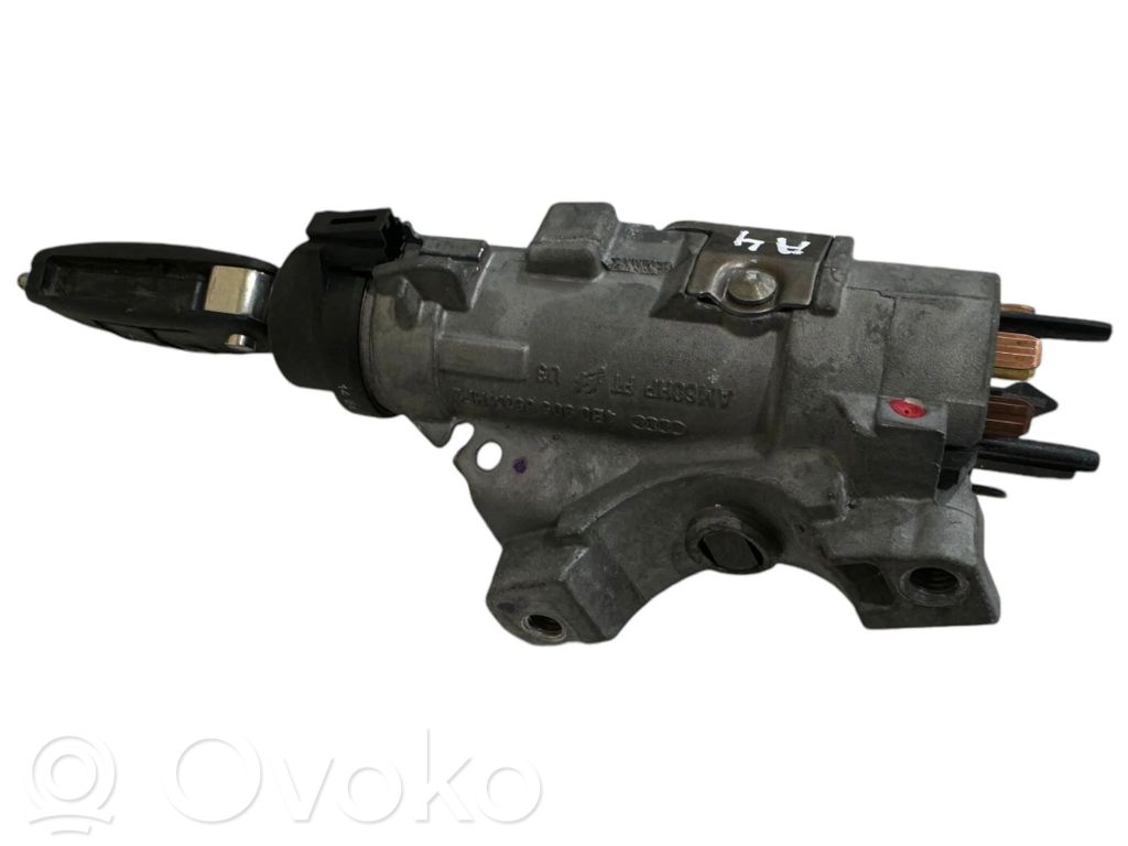 Audi A4 S4 B7 8E 8H Užvedimo spynelė 