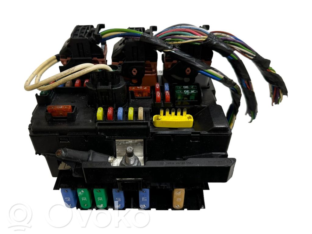 Citroen DS3 Fuse module 