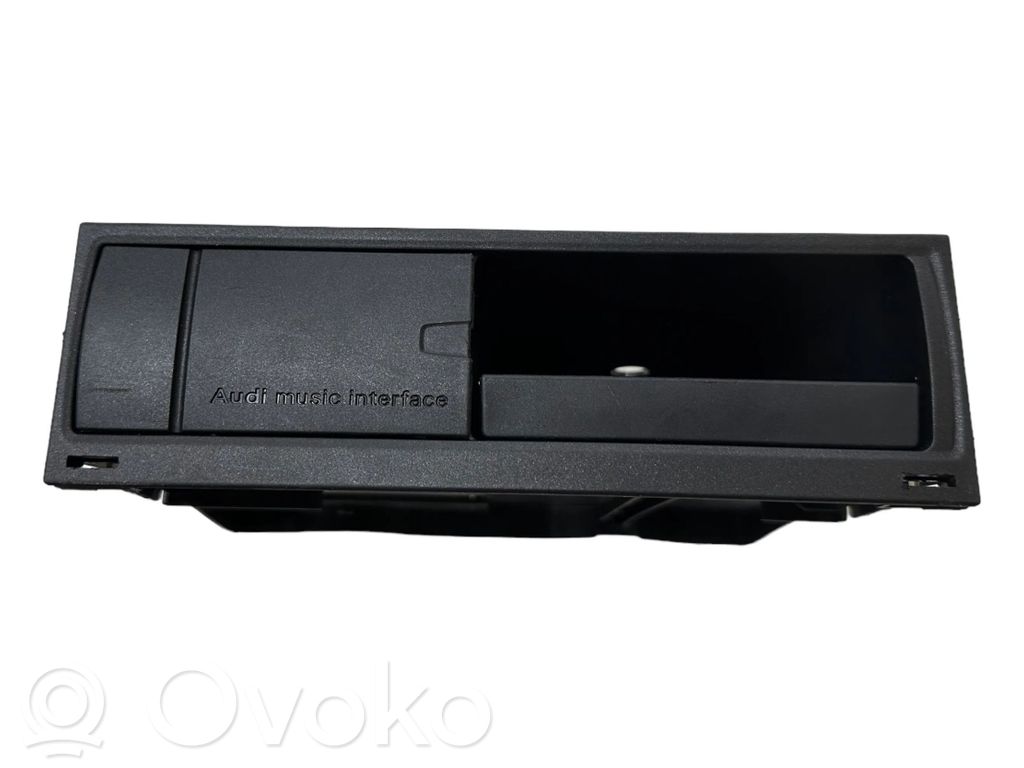 Audi Q5 SQ5 8R Head unit multimedia control 