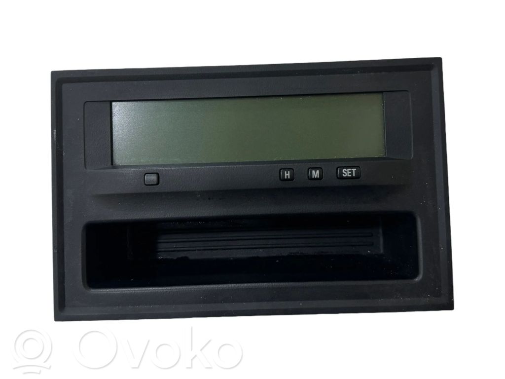 Mitsubishi Grandis Monitori/näyttö/pieni näyttö 