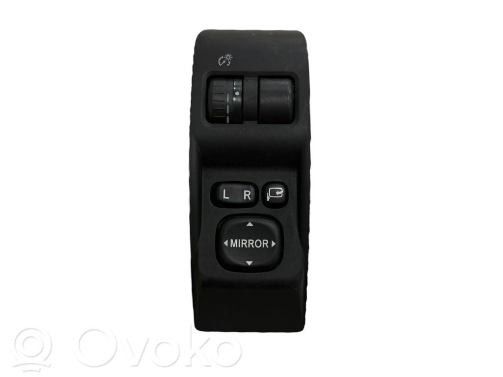 Przycisk regulacji lusterek bocznych   88002FG000