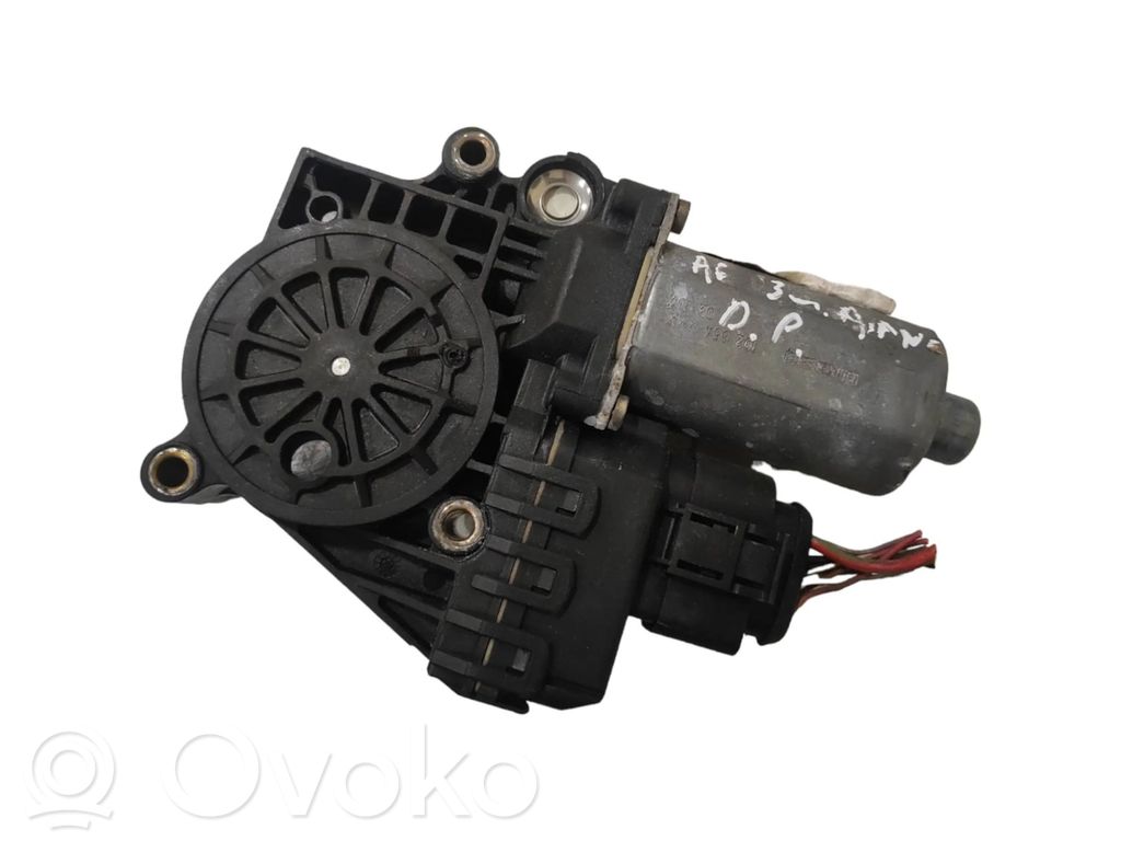 Audi A6 S6 C5 4B Fensterhebermotor Tür vorne 