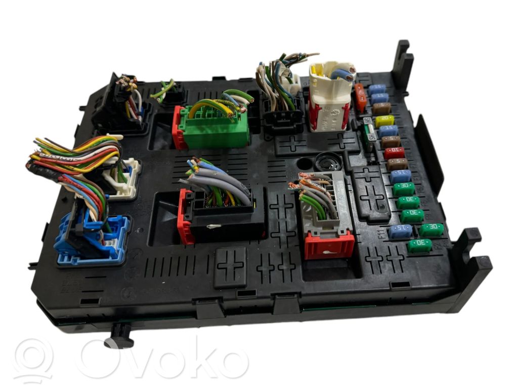 Toyota Proace Drošinātāju bloks 