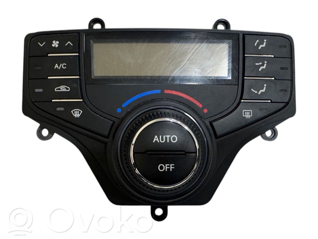 Hyundai i30 Climate control unit 