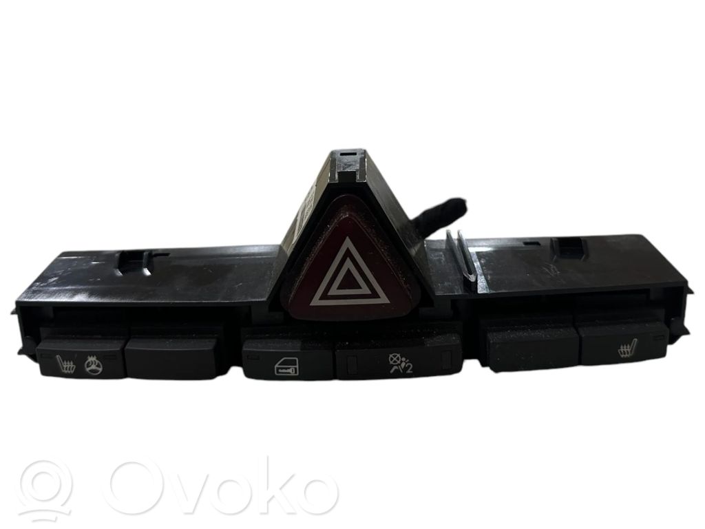 Opel Corsa D Botón interruptor de luz de peligro 