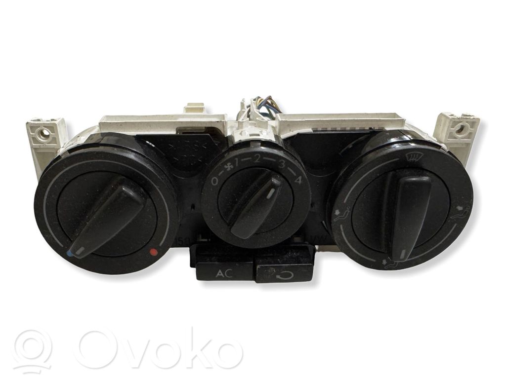 Volkswagen Golf IV Climate control unit 