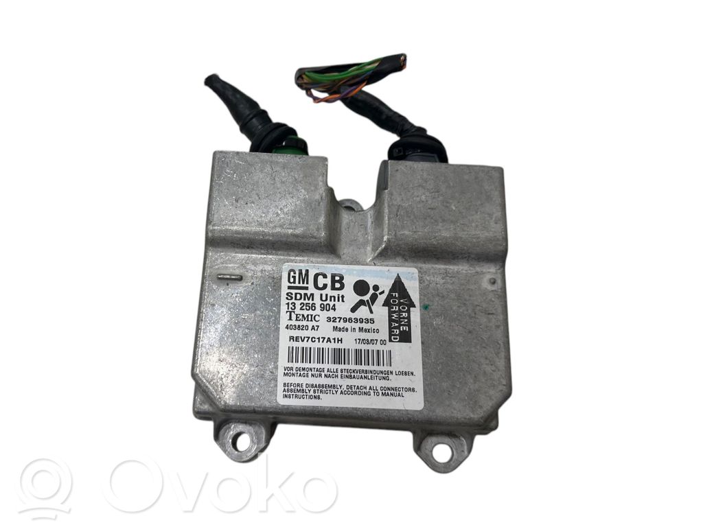 Opel Vectra C Airbag control unit/module 