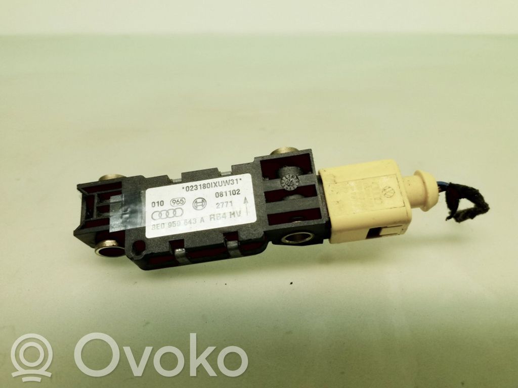 Audi A6 S6 C5 4B Airbag deployment crash/impact sensor 