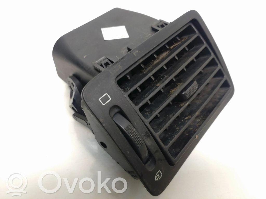Fiat Scudo Dashboard side air vent grill/cover trim 