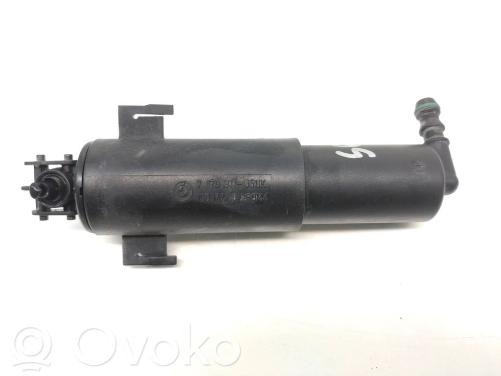 BMW 3 E90 E91 Headlight washer spray nozzle 