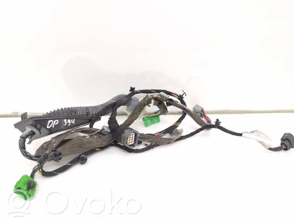 Volvo S60 Priekšējo durvju vadu instalācija 