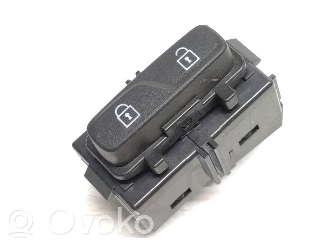 Volvo V70 Central locking switch button 