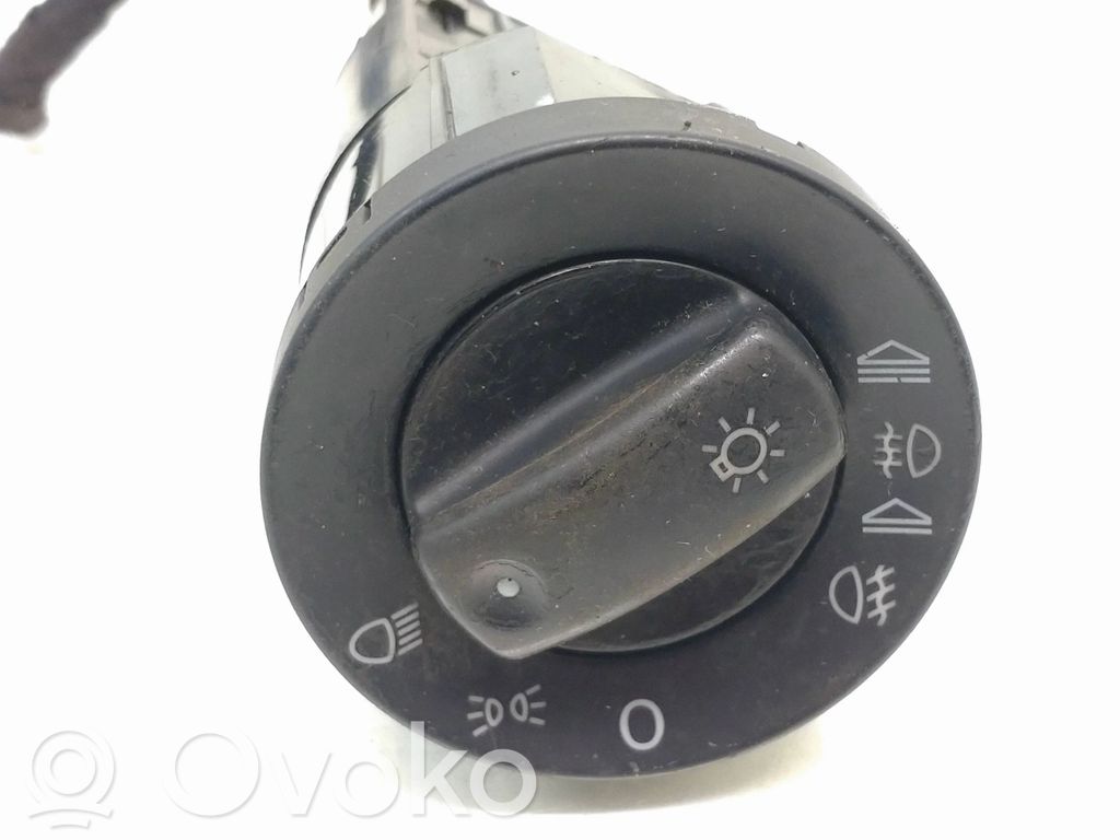 Audi A4 S4 B7 8E 8H Light switch 