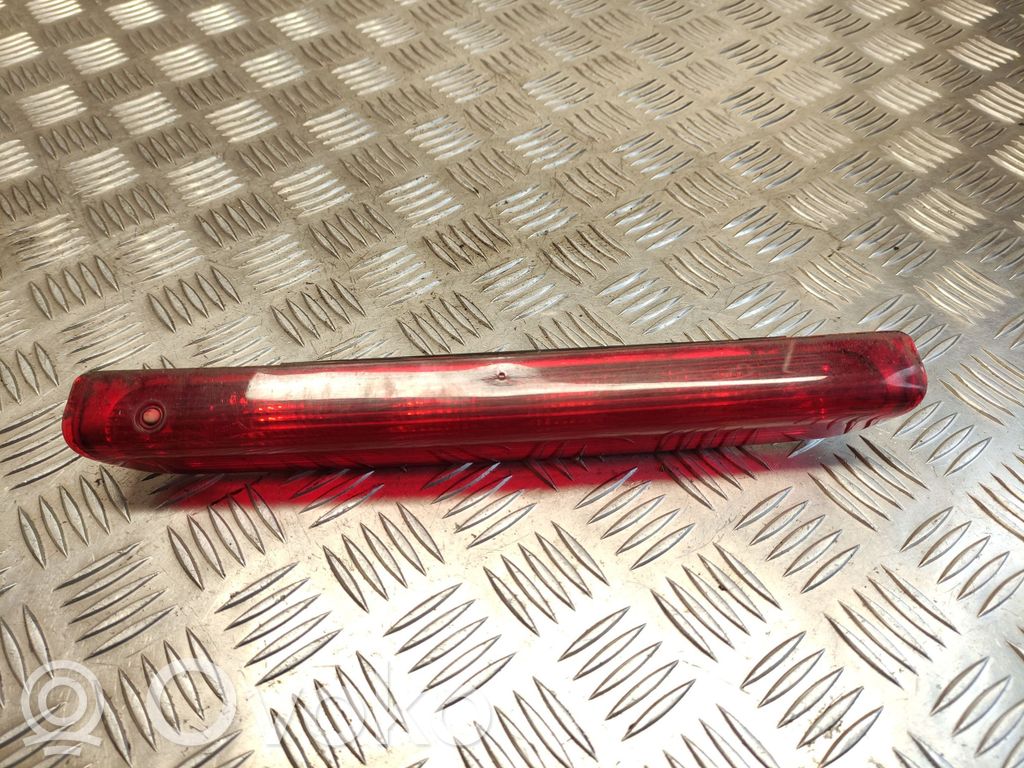 Peugeot 308 Third/center stoplight 