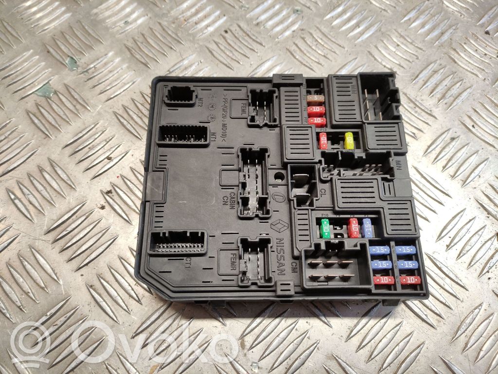 Nissan Pulsar Comfort/convenience module 