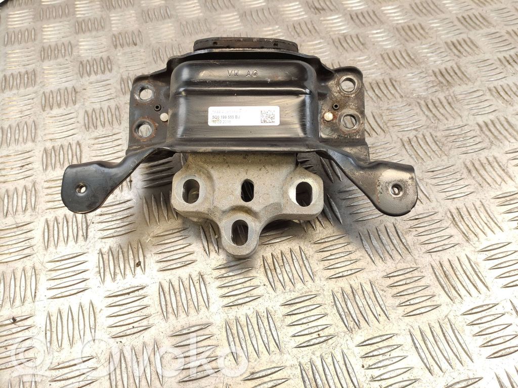 Audi A3 S3 8V Engine mount bracket 