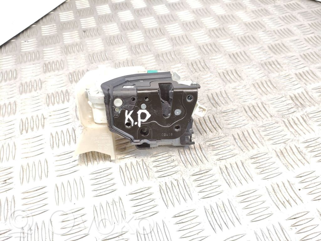 Audi A3 S3 8V Front door lock 