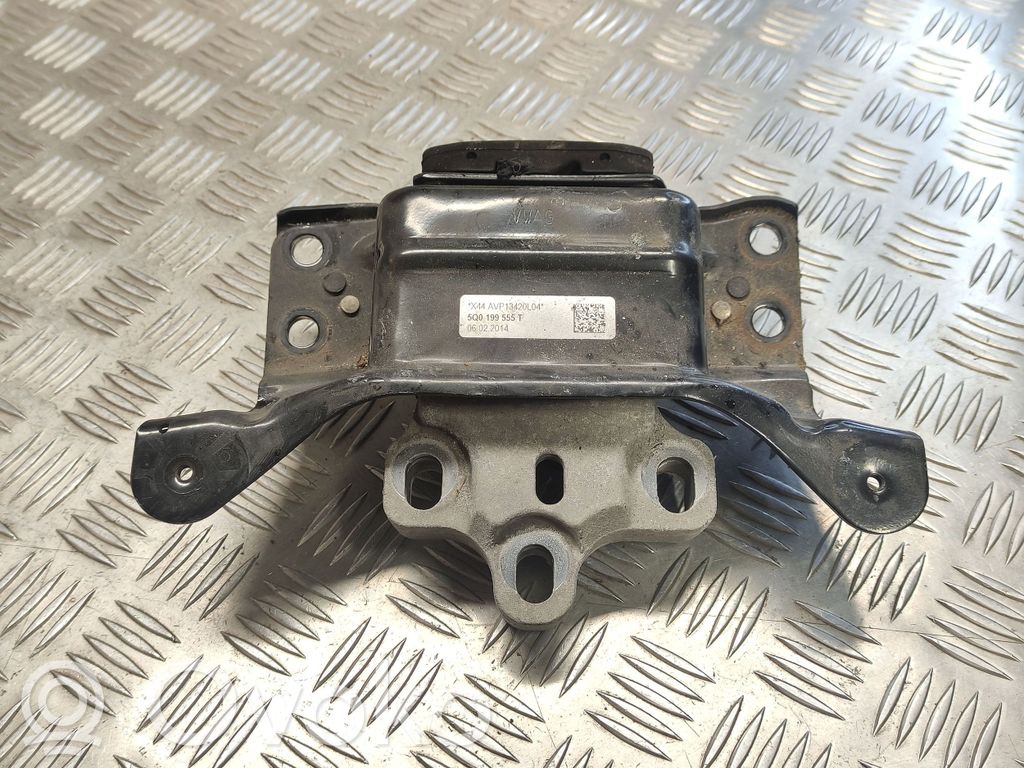 Skoda Octavia Mk3 (5E) Engine mount bracket 