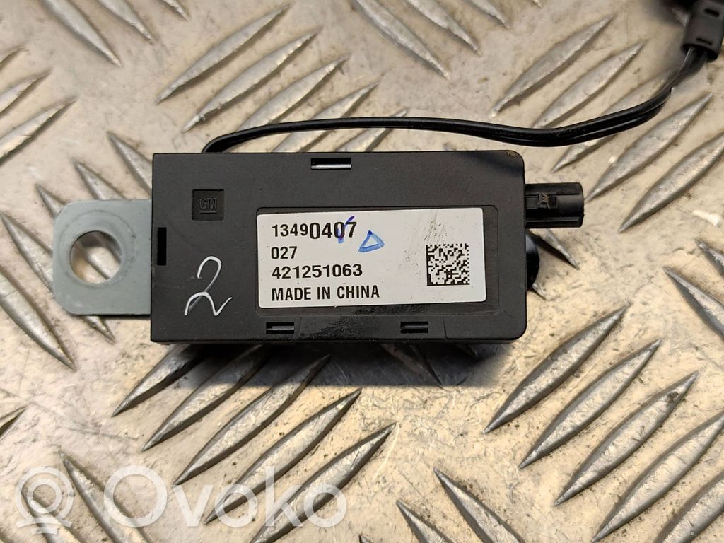 Opel Astra K Antenos stiprintuvas 