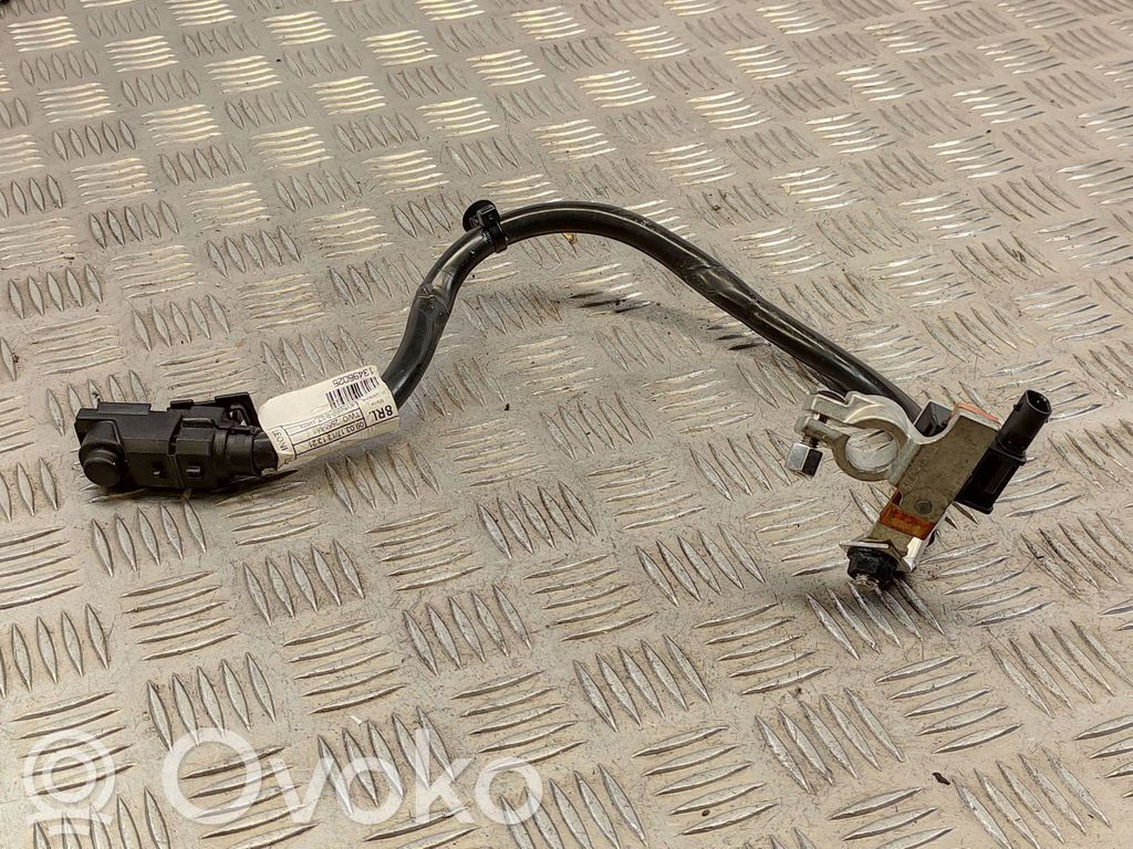 Opel Astra K Maakaapeli, akku 