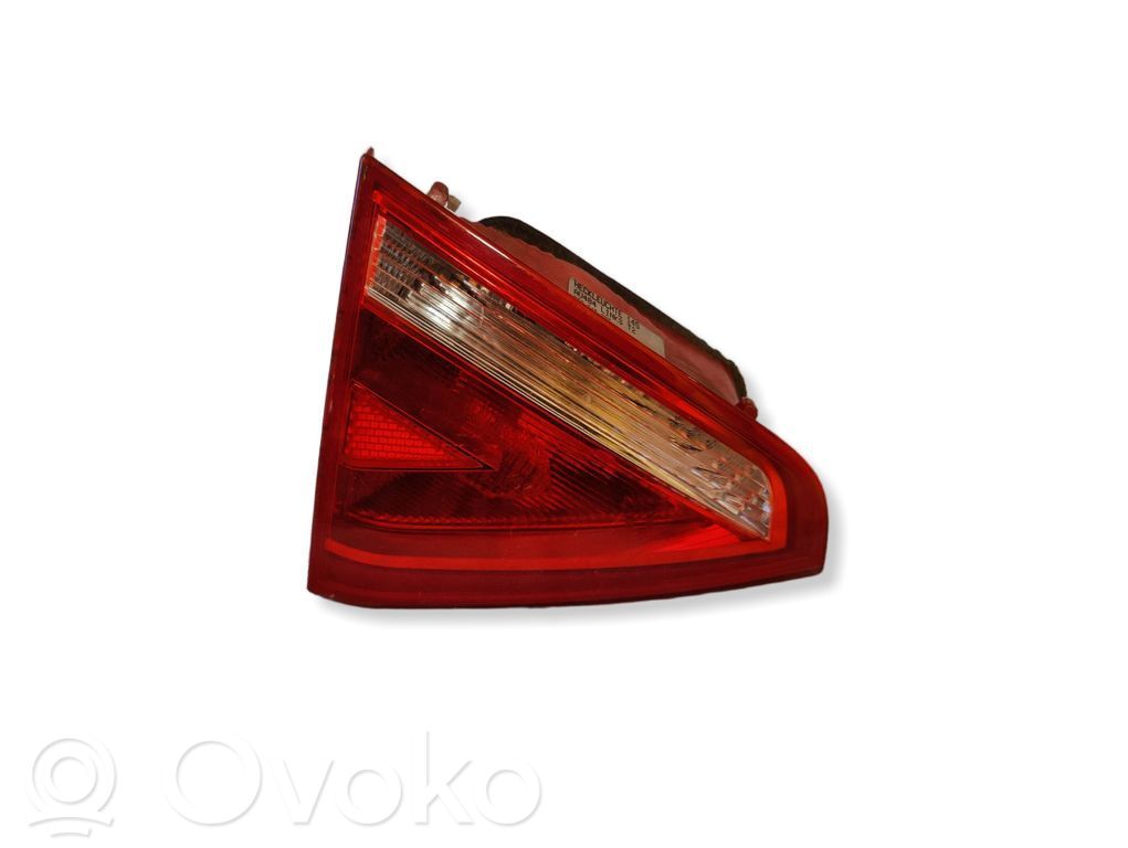 Audi A5 8T 8F Takaluukun takavalot 