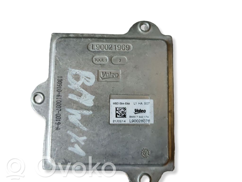 BMW X1 E84 Headlight ballast module Xenon 