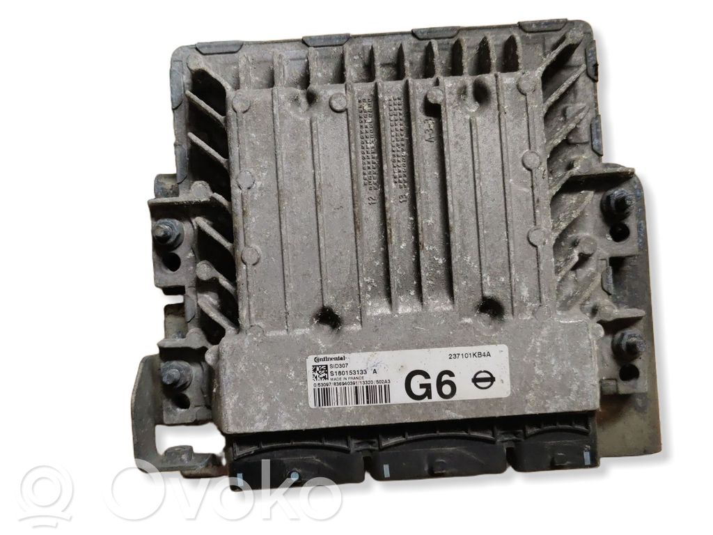Nissan Juke I F15 Engine control unit/module 