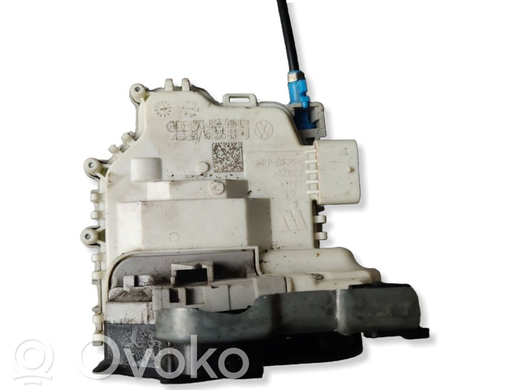 Audi A4 S4 B9 8W Priekšpusē slēdzene 
