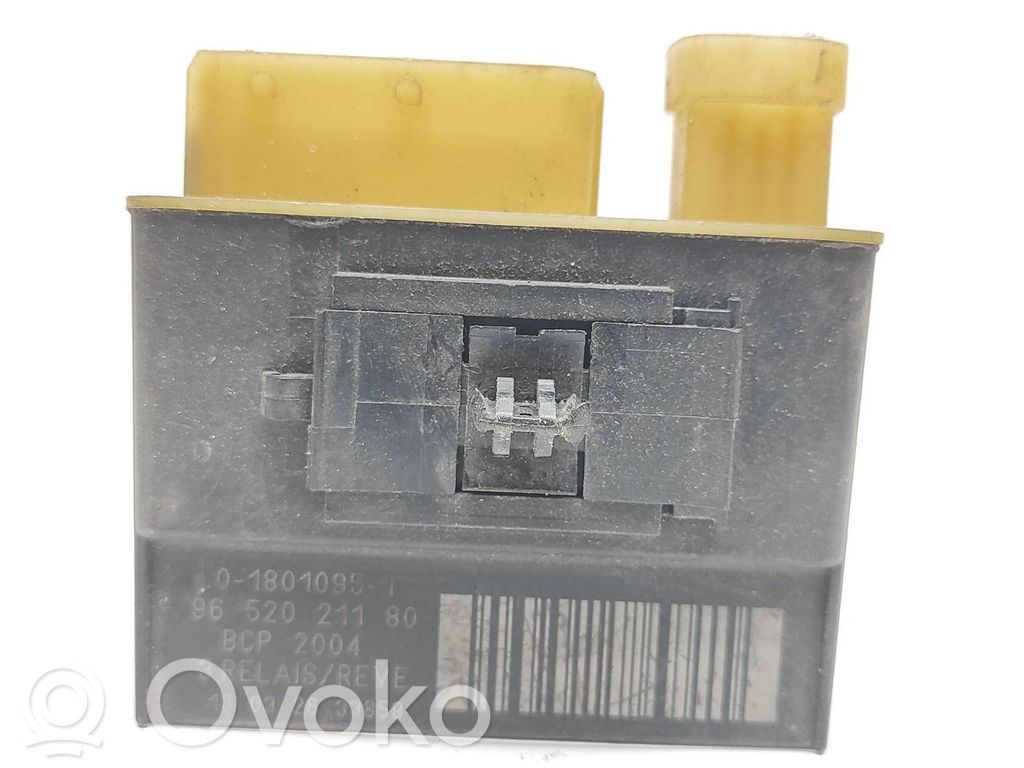 Citroen C4 Grand Picasso Glow plug pre-heat relay 