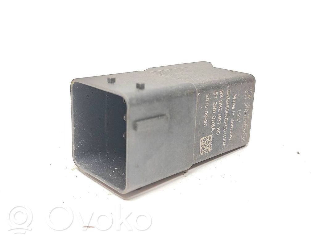 Peugeot 308 Glow plug pre-heat relay 